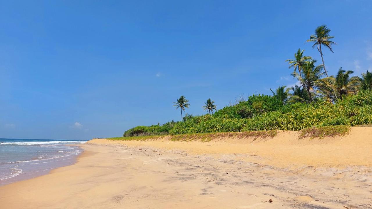 Bandulas Beach House Хикадува Екстериор снимка