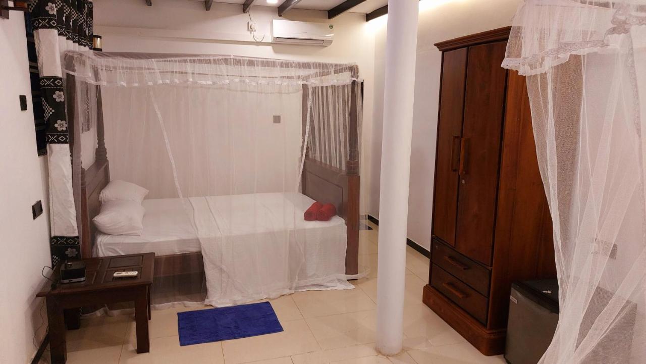 Bandulas Beach House Хикадува Екстериор снимка