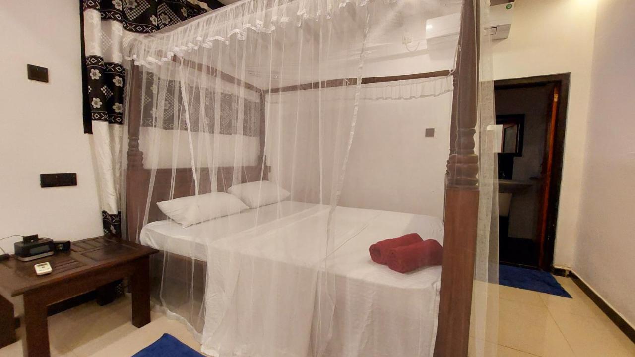 Bandulas Beach House Хикадува Екстериор снимка