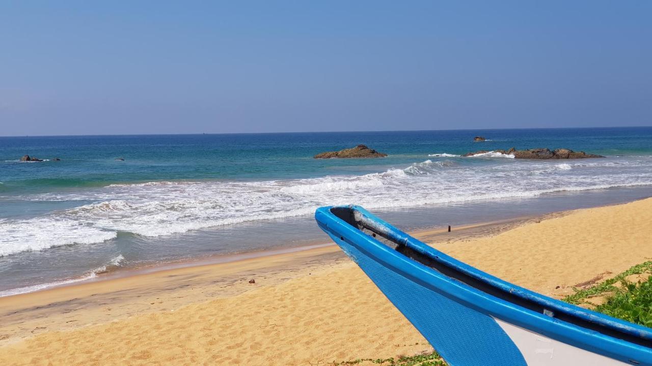 Bandulas Beach House Хикадува Екстериор снимка